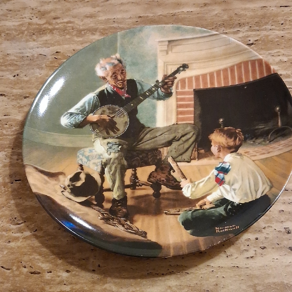 Decorative Plate with Banjo Player Design